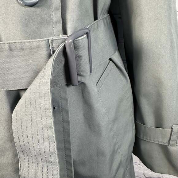 London Fog Women’s Vintage Trench-coat - Picture 5 of 13